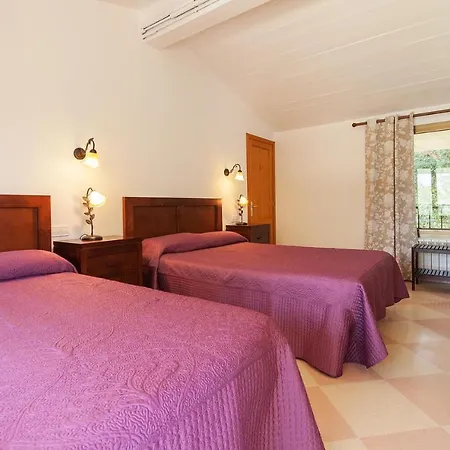 Llamas Villa